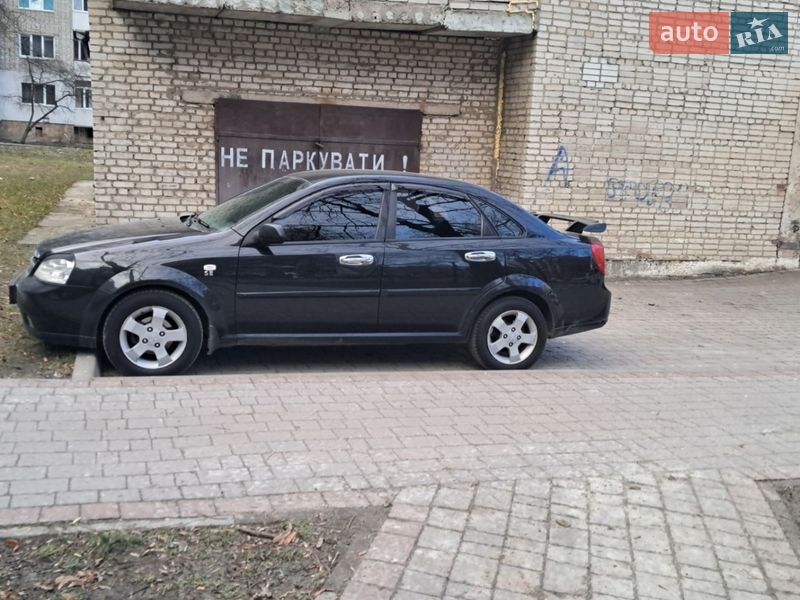 Седан Chevrolet Lacetti 2008 в Львові