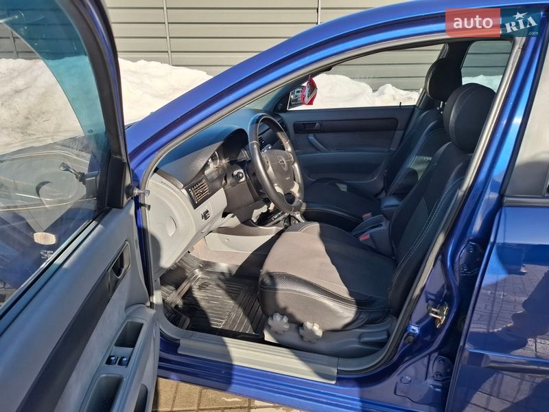 Седан Chevrolet Lacetti 2005 в Черкассах фото 11 Седан Chevrolet Lacetti 2005 в Черкассах