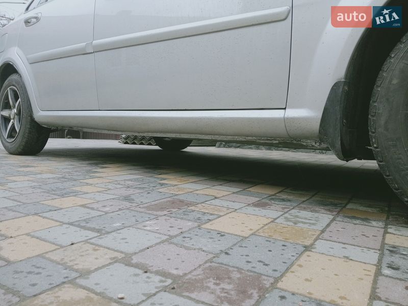 Седан Chevrolet Lacetti 2006 в Дубно