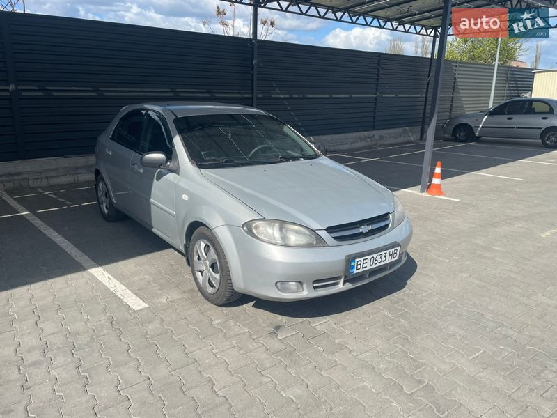 Хэтчбек Chevrolet Lacetti 2005 в Николаеве фото 4 Хэтчбек Chevrolet Lacetti 2005 в Николаеве