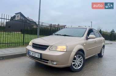 Седан Chevrolet Lacetti 2005 в Львове