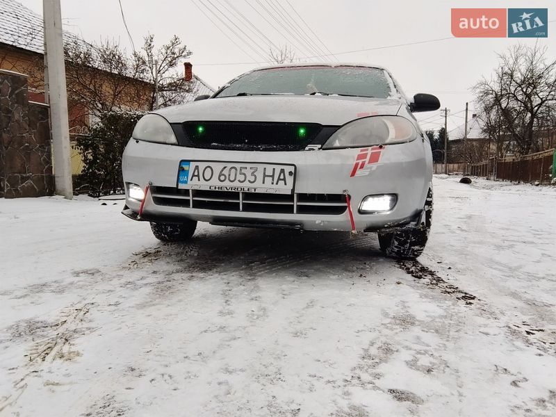 Chevrolet Lacetti 2004
