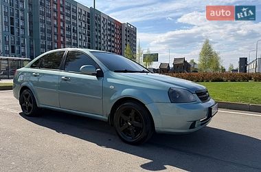 Седан Chevrolet Lacetti 2007 в Киеве