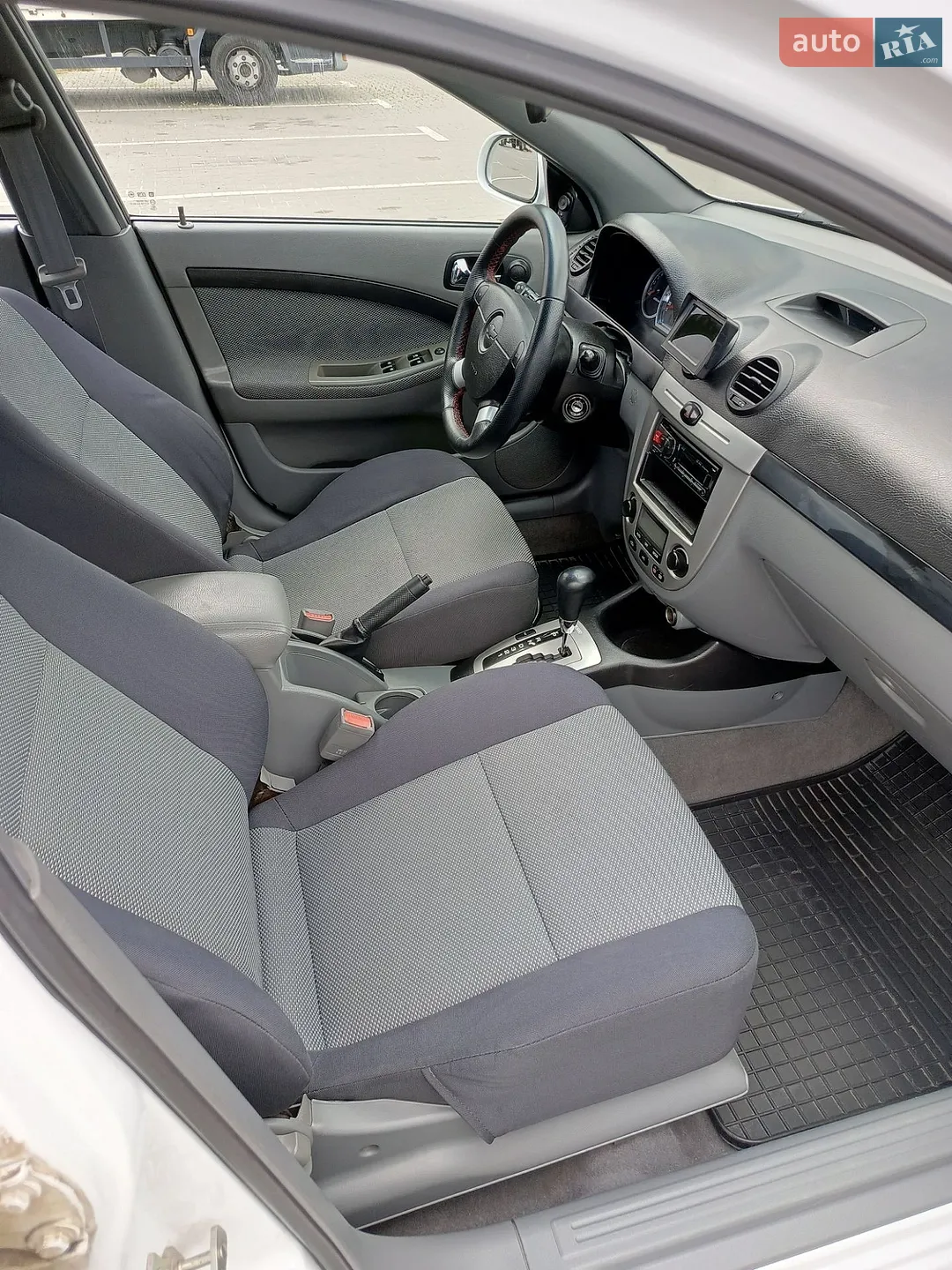 2010 Chevrolet Lacetti - мініатюра 10