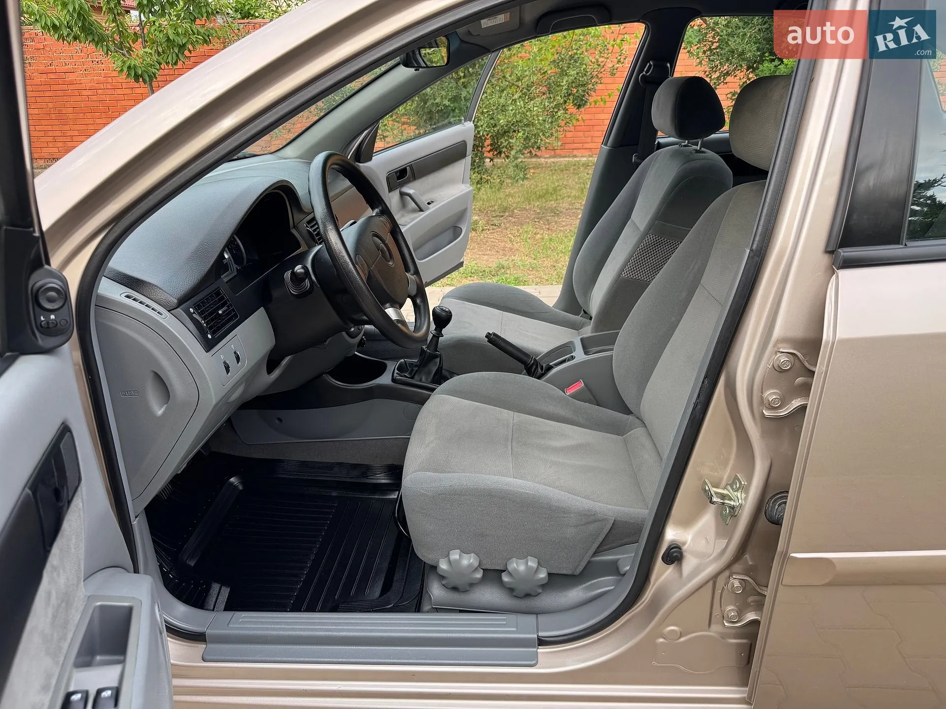 2011 Chevrolet Lacetti - мініатюра 30