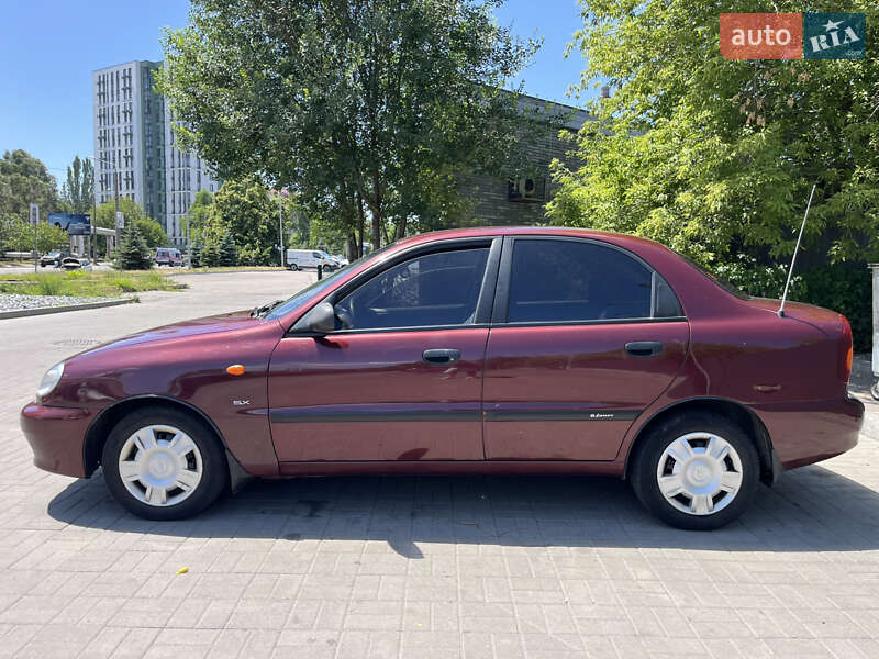 Седан Chevrolet Lanos 2007 в Днепре