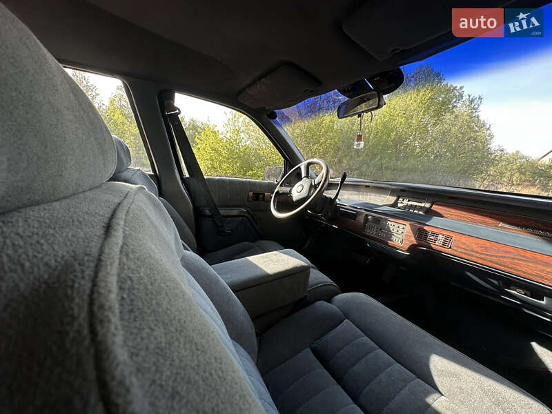 Седан Chevrolet Lumina 1991 в Києві