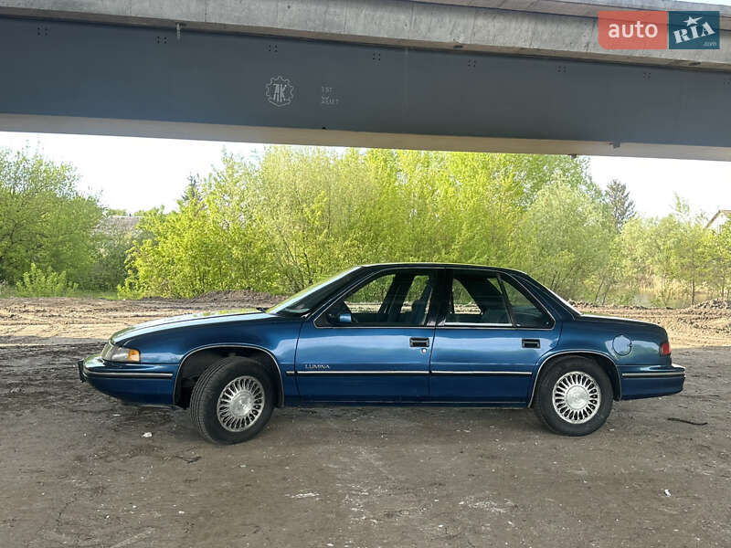 Седан Chevrolet Lumina 1991 в Києві