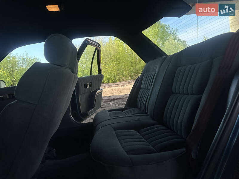 Седан Chevrolet Lumina 1991 в Києві