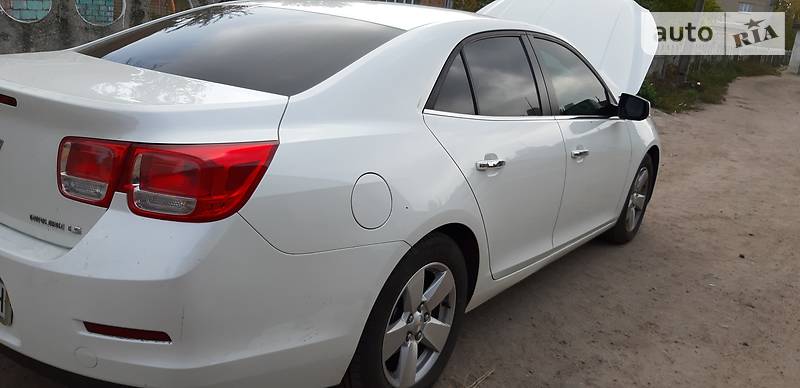Седан Chevrolet Malibu 2013 в Нікополі