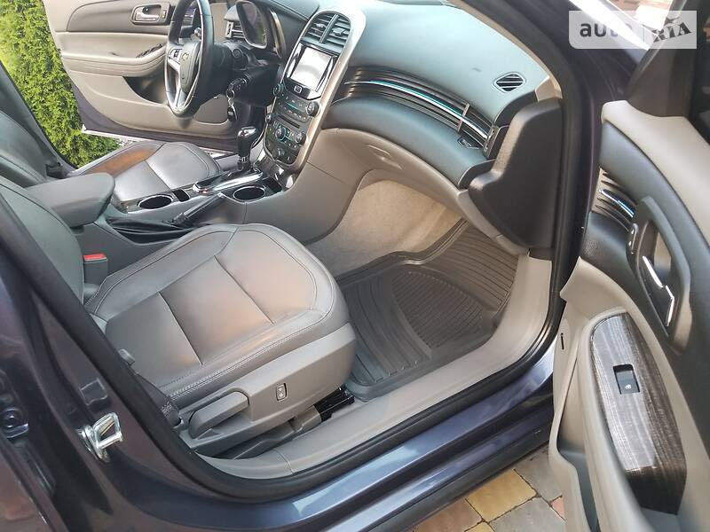 Седан Chevrolet Malibu 2014 в Луцьку