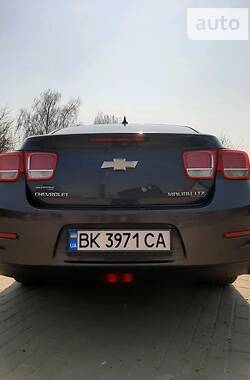 Седан Chevrolet Malibu 2012 в Ровно