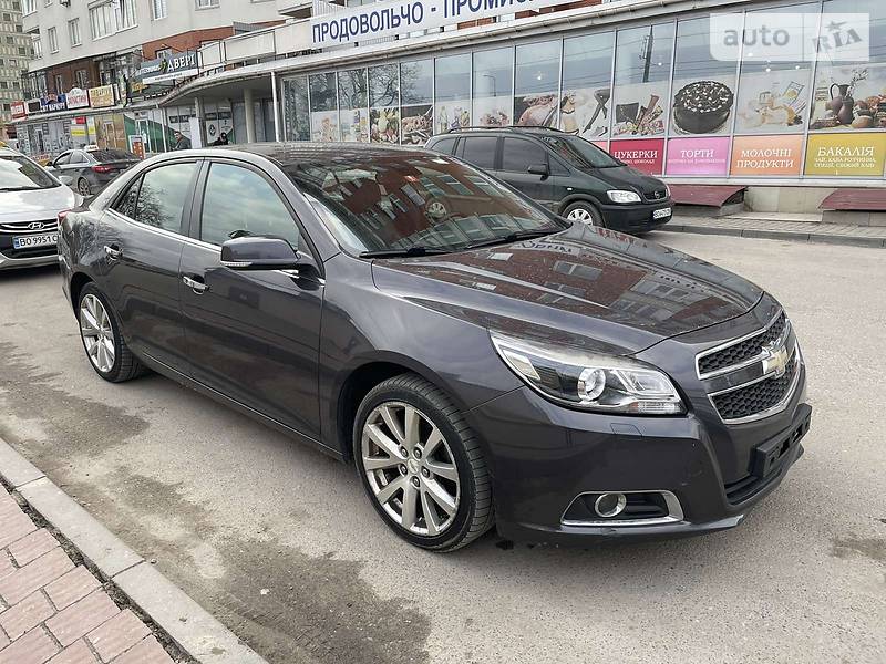 Седан Chevrolet Malibu 2011 в Тернополе