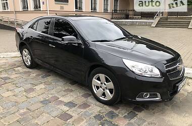 Седан Chevrolet Malibu 2012 в Львові