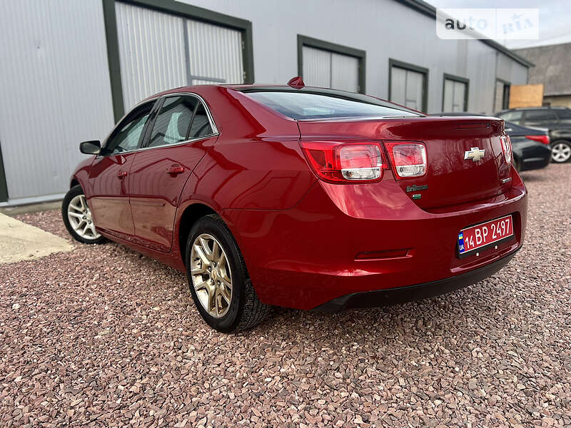Седан Chevrolet Malibu 2014 в Дрогобыче