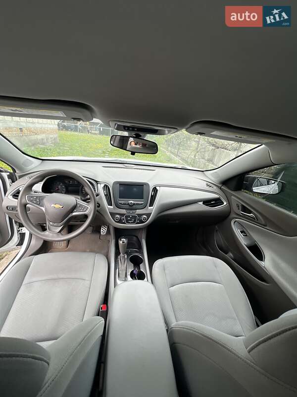 Седан Chevrolet Malibu 2016 в Калиновке фото 14 Седан Chevrolet Malibu 2016 в Калиновке