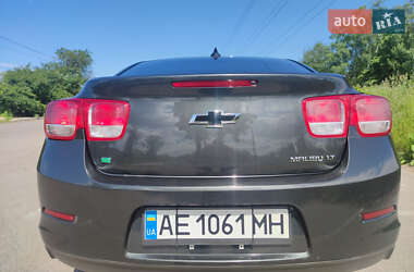 Седан Chevrolet Malibu 2014 в Кривом Роге