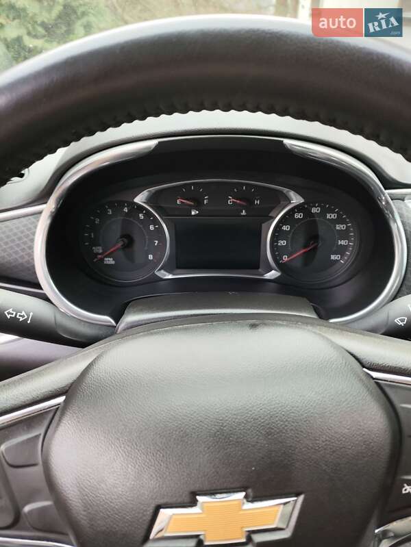 Седан Chevrolet Malibu 2016 в Вышгороде