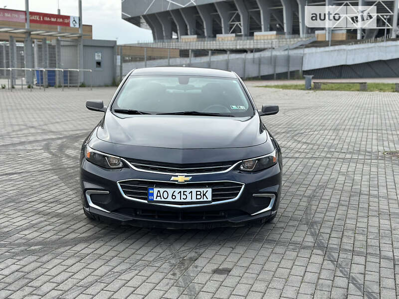 Седан Chevrolet Malibu 2016 в Львові