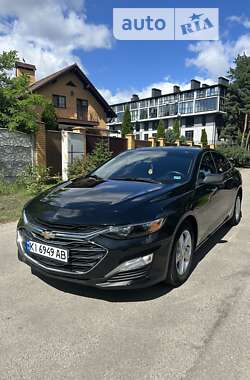 Седан Chevrolet Malibu 2020 в Киеве