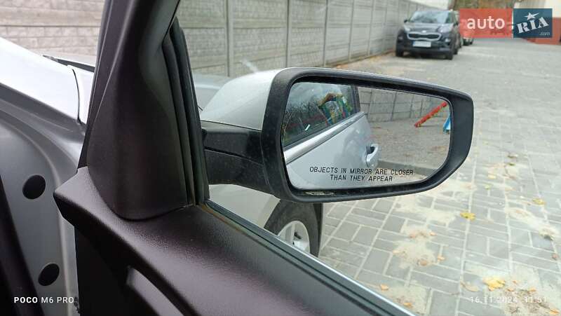 Седан Chevrolet Malibu 2018 в Черкасах