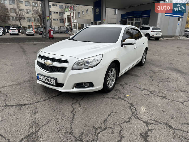 Седан Chevrolet Malibu 2015 в Одесі