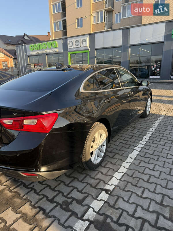 Седан Chevrolet Malibu 2016 в Вінниці