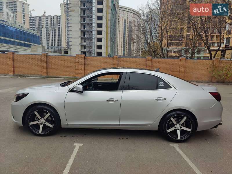 Седан Chevrolet Malibu 2012 в Одесі