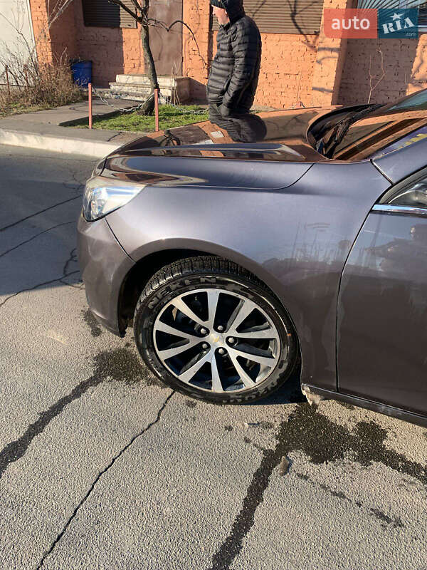 Седан Chevrolet Malibu 2014 в Києві фото 7 Седан Chevrolet Malibu 2014 в Києві