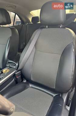 Седан Chevrolet Malibu 2012 в 
