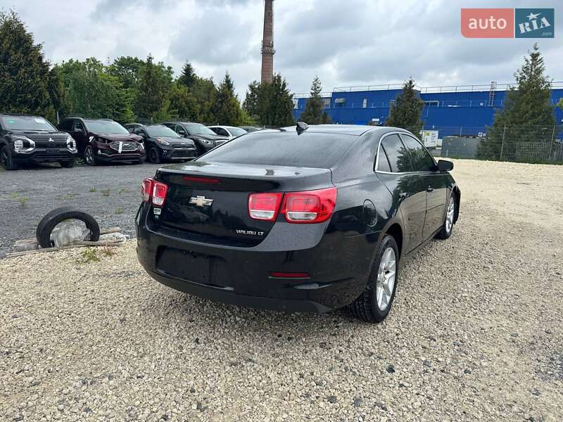 Седан Chevrolet Malibu 2014 в Львові