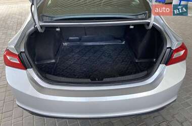 Седан Chevrolet Malibu 2018 в 