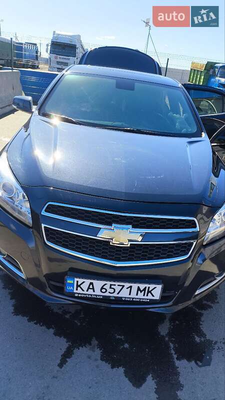 Седан Chevrolet Malibu 2015 в Жашківу