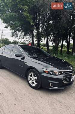 Седан Chevrolet Malibu 2017 в Днепре