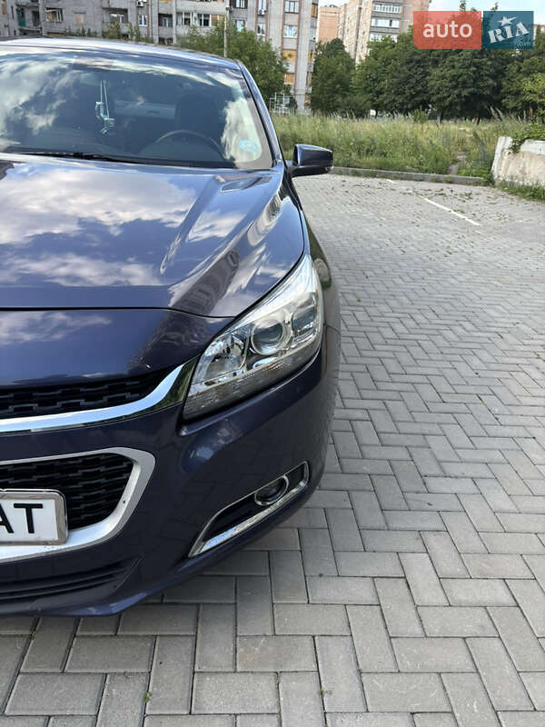 Седан Chevrolet Malibu 2014 в Запорожье