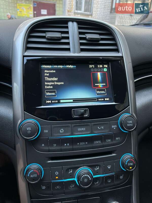 Седан Chevrolet Malibu 2013 в Николаеве