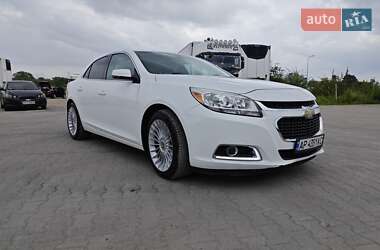 Седан Chevrolet Malibu 2015 в Запорожье