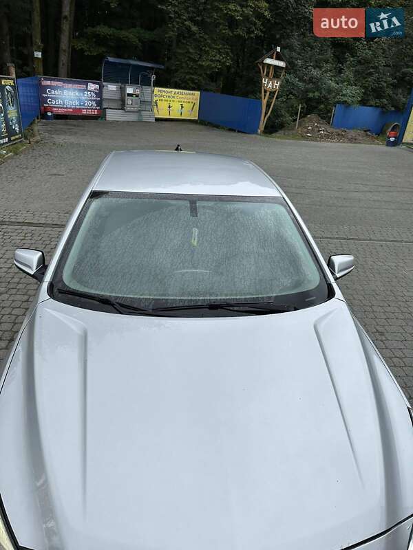 Седан Chevrolet Malibu 2013 в Долині