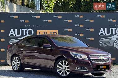 Седан Chevrolet Malibu 2012 в Харькове