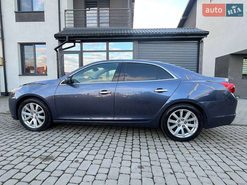 Седан Chevrolet Malibu 2013 в Львові