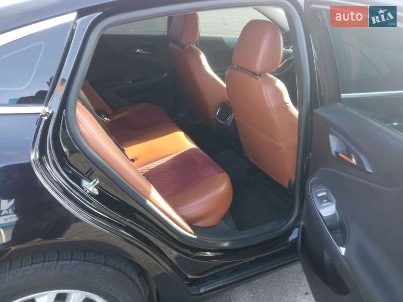 Седан Chevrolet Malibu 2016 в Києві