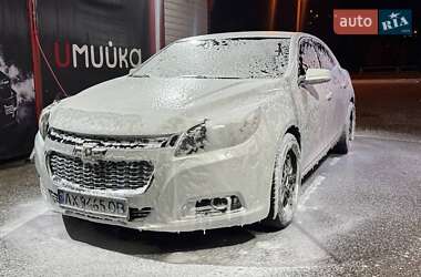 Седан Chevrolet Malibu 2015 в Сумах