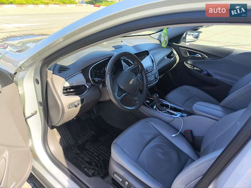 Седан Chevrolet Malibu 2016 в Одесі