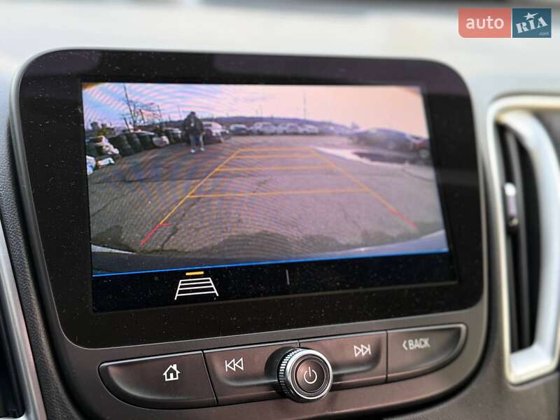 Седан Chevrolet Malibu 2020 в Киеве