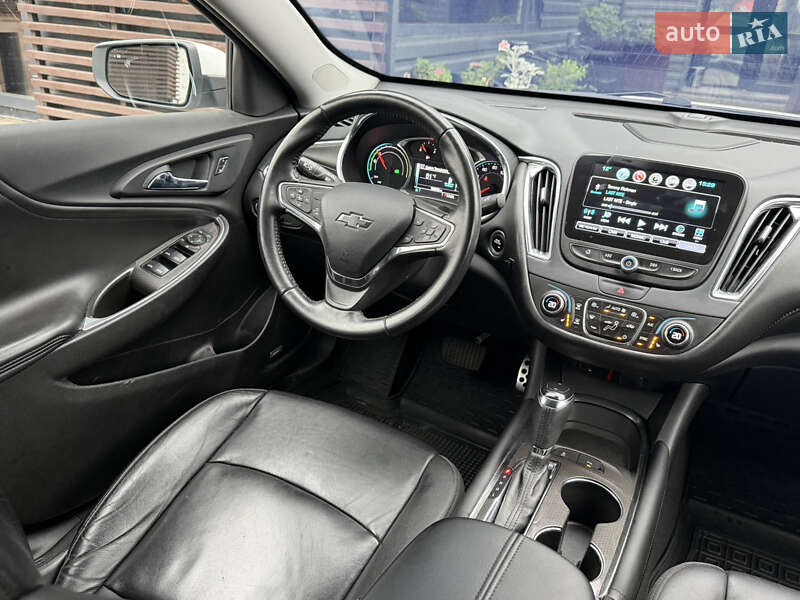 Седан Chevrolet Malibu 2016 в Києві