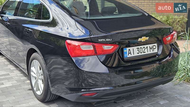 Седан Chevrolet Malibu 2016 в Києві