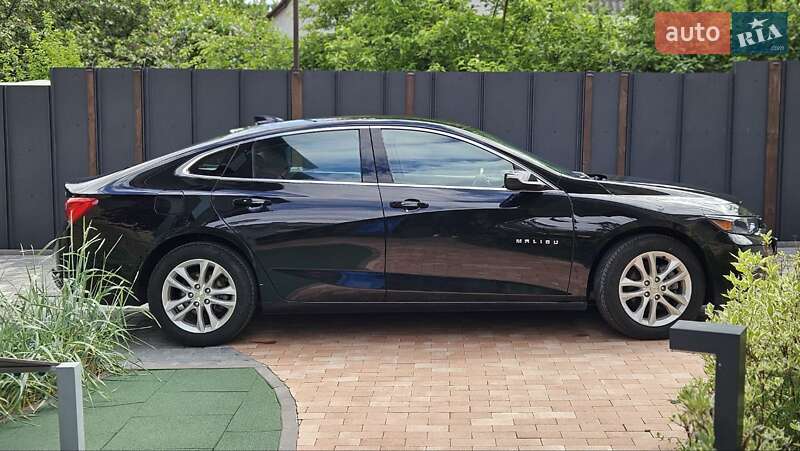 Седан Chevrolet Malibu 2016 в Києві