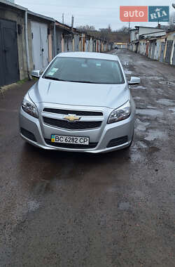Седан Chevrolet Malibu 2012 в Львове