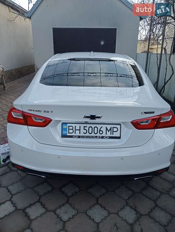 Седан Chevrolet Malibu 2016 в Роздільній