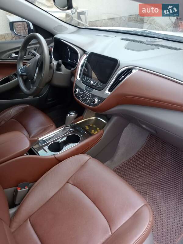 Седан Chevrolet Malibu 2016 в Роздільній